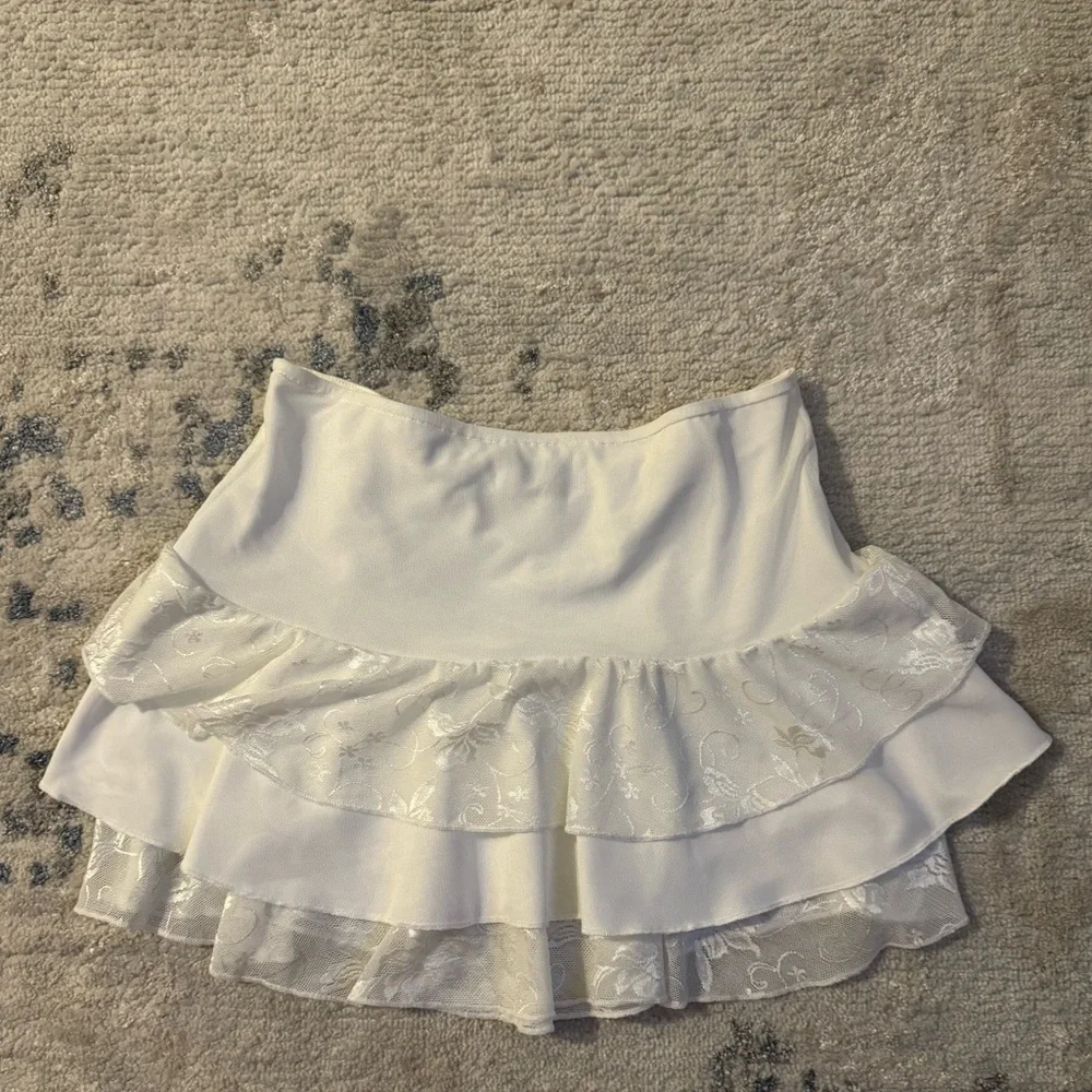 Outcast Selene White long sleeve top and skirt size XS - Picture 3 of 13